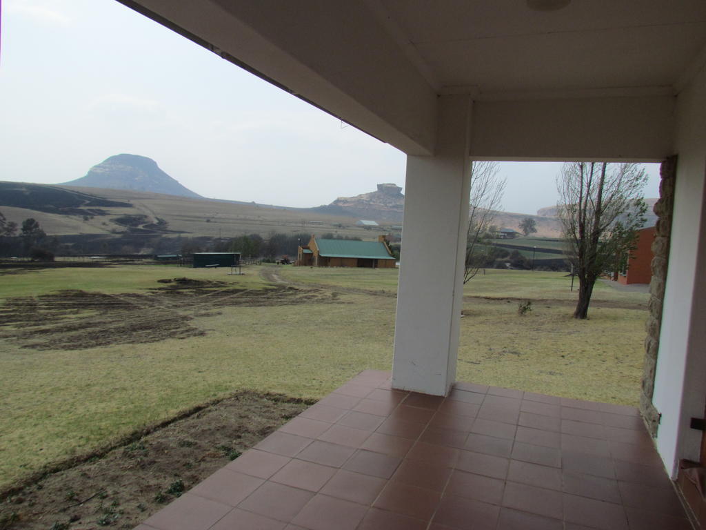 Pumula Guest Farm Villa Фаурисбург Екстериор снимка