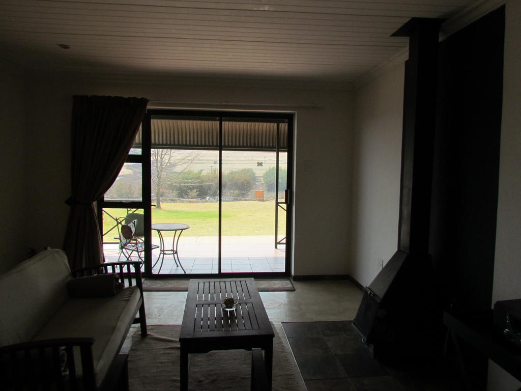 Pumula Guest Farm Villa Фаурисбург Екстериор снимка