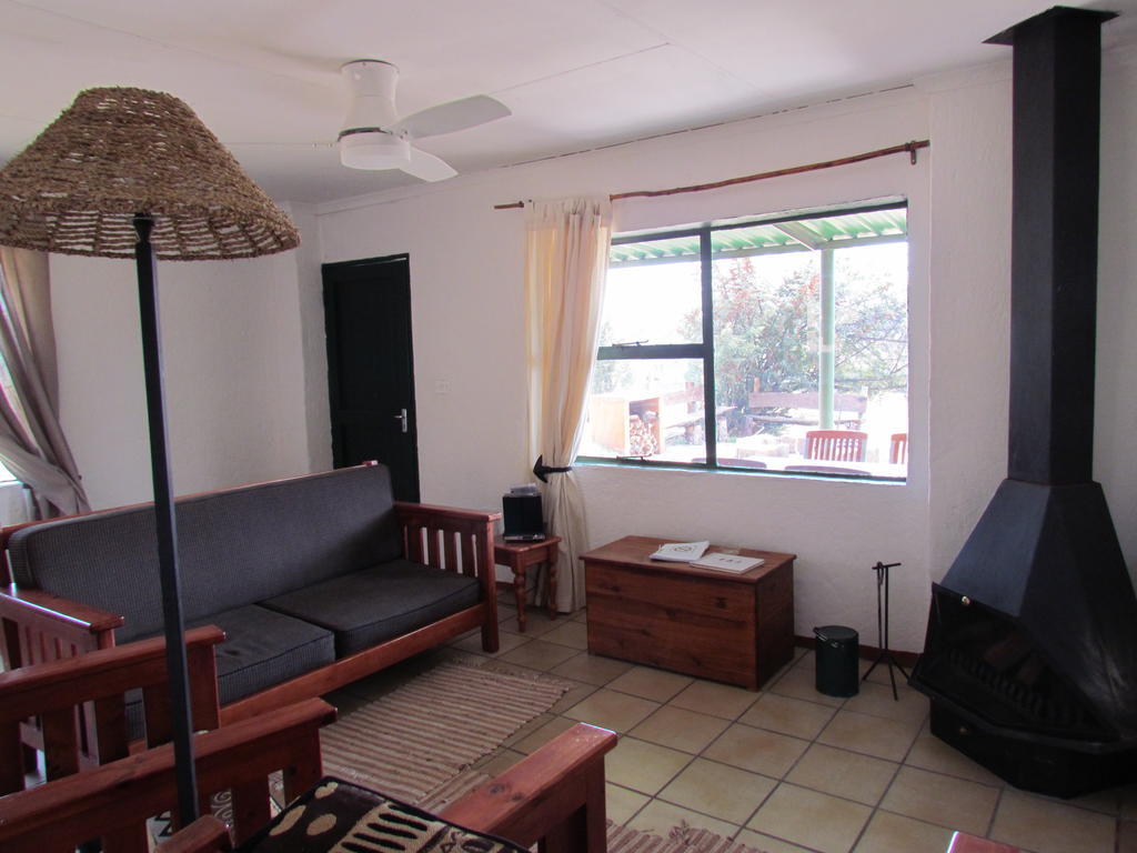 Pumula Guest Farm Villa Фаурисбург Екстериор снимка