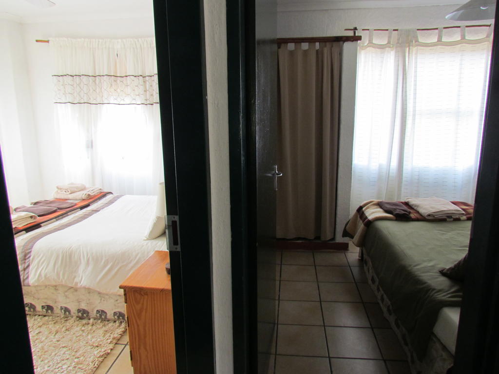 Pumula Guest Farm Villa Фаурисбург Екстериор снимка